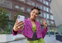 Kitxkum: An In-Depth Look at Luxury Portrayals in the Digital Age