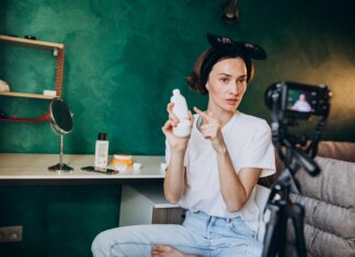 Angeleyes4yu: The Rise of a Top Social Media Influencer