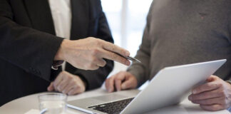 Maximizing ROI: How B2B Sales Consulting Can Transform Your Business